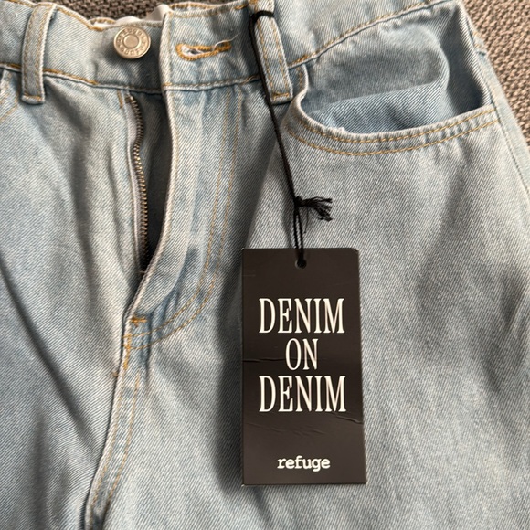 Women’s Cargo Pants - Picture 5 of 5